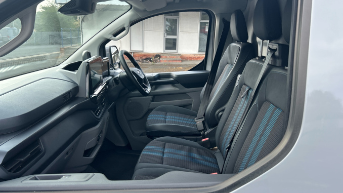 Ford Transit Custom 320 L1 Diesel Awd 2.0 EcoBlue 170ps H1 Van Sport Auto - Image 13